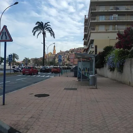 Daire Cosy Soleia, 50m From Sea Side *